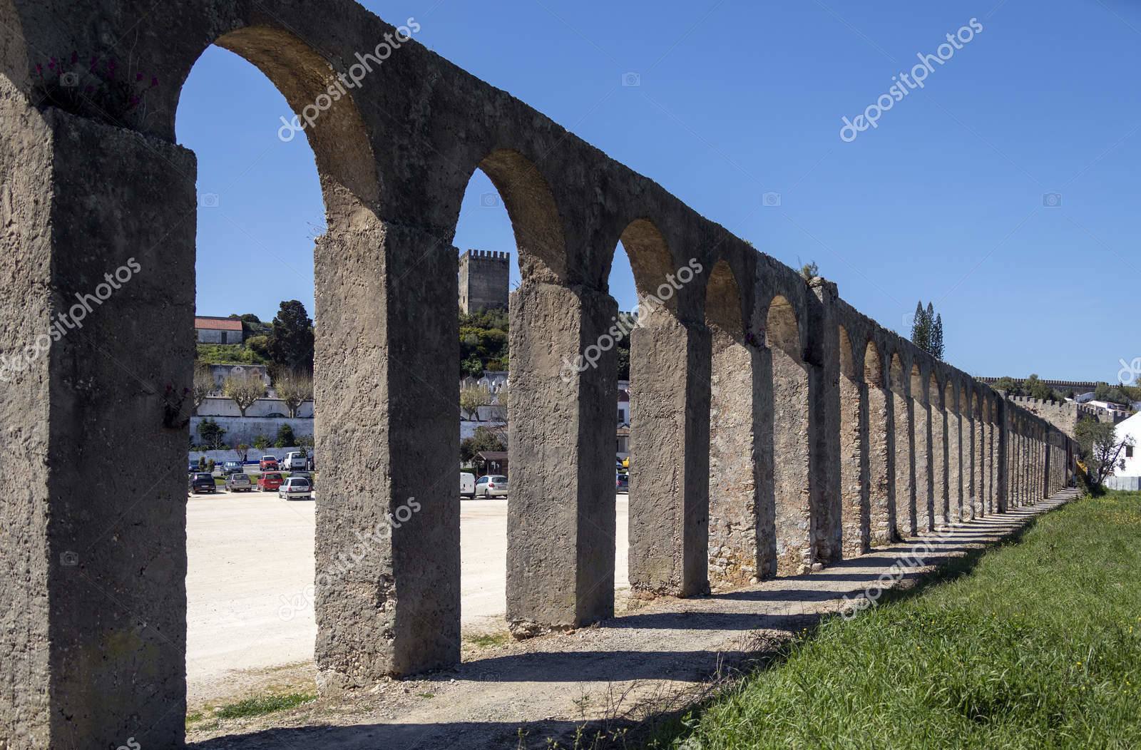 Акведук в Португалии